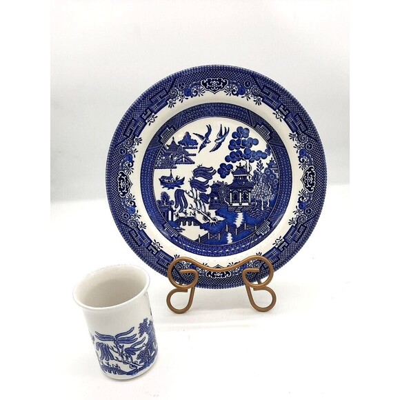 Vintage Churchill England Blue Willow 10" Dinner Plate & 4" Coffee/Tea Mug - Picture 3 of 7